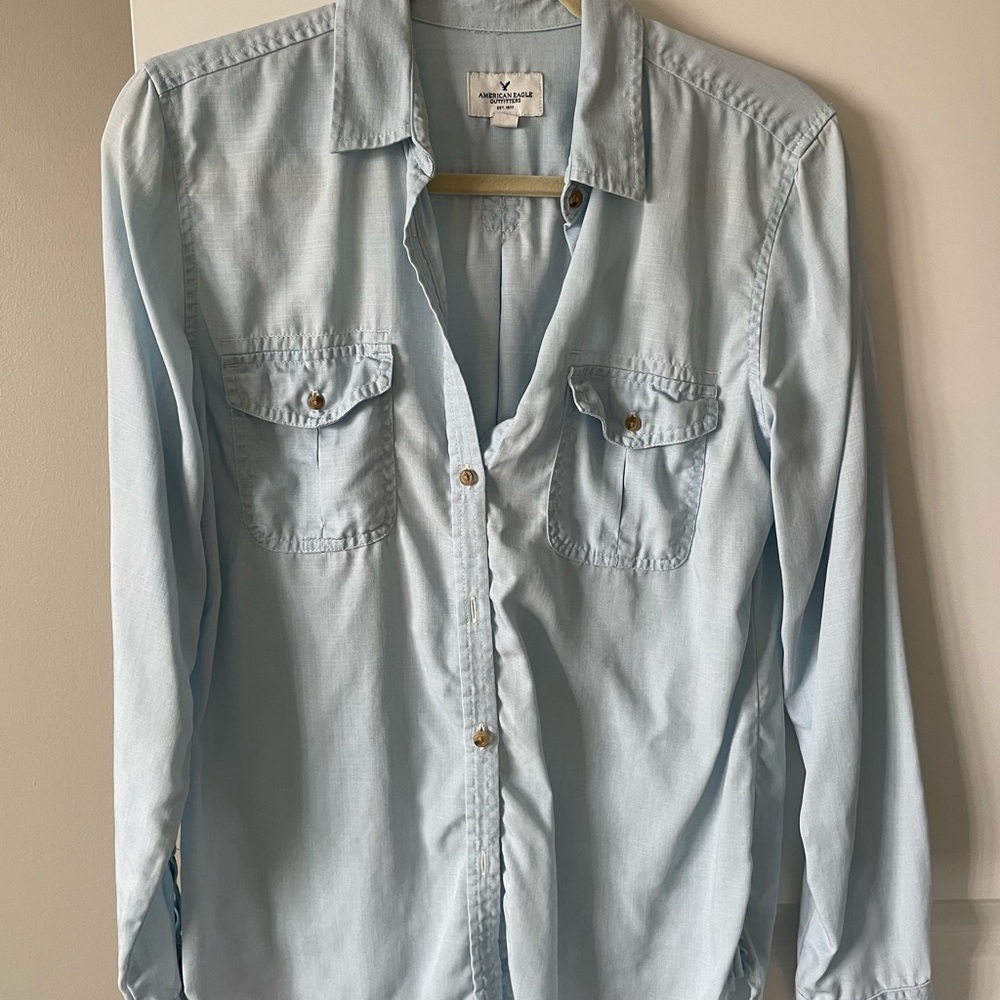 Light denim button up, loose fit size Sm